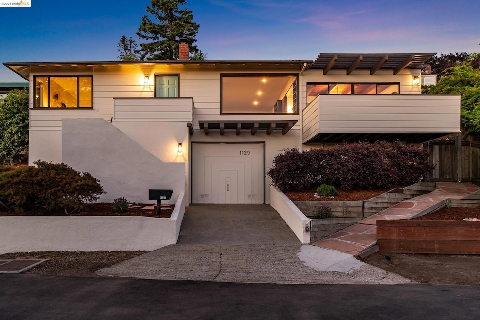 1129 Miller Ave, Berkeley, CA 94708 - photo 1