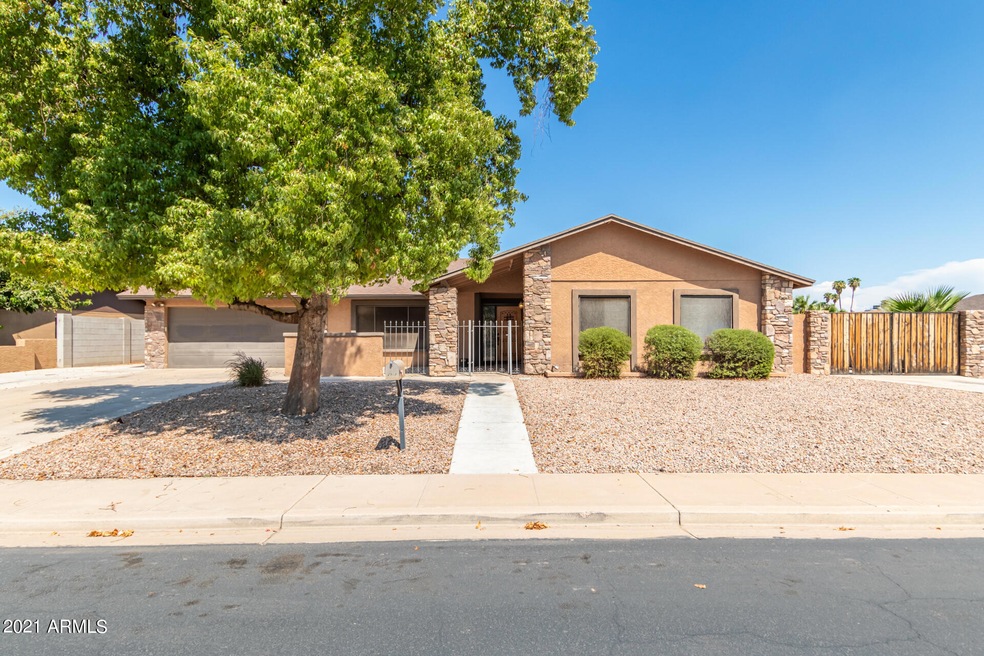 2923 S Cherry Cir, Mesa, AZ 85210 - photo 1