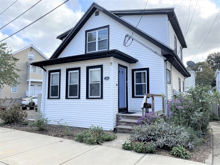 49 Mckinley St, Everett, MA 02149 - photo 1