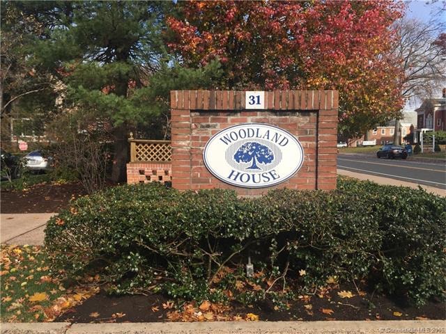 The Woodland unit 7R, Hartford, CT 06105 - photo 1