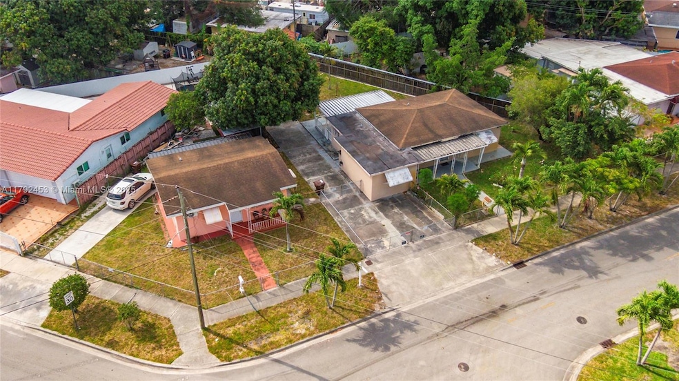 171 Curtiss Dr, Hialeah, FL 33010 - photo 1