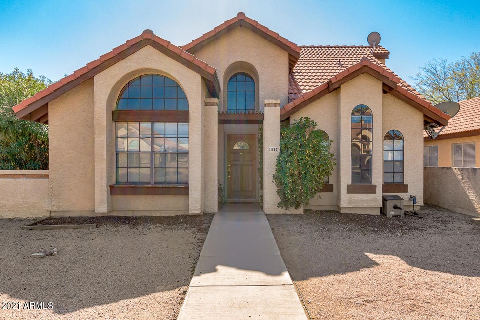 1857 E Secretariat Dr, Tempe, AZ 85284 - photo 1