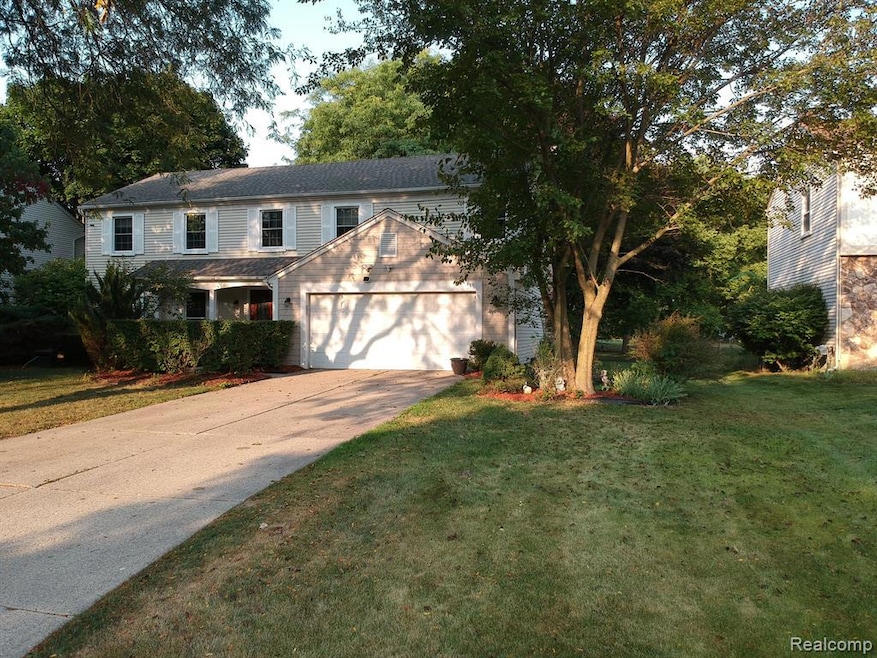 2378 Harness, West Bloomfield, MI 48324 - photo 1