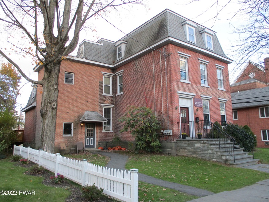 107 W Ann St, Milford, PA 18337 - photo 1