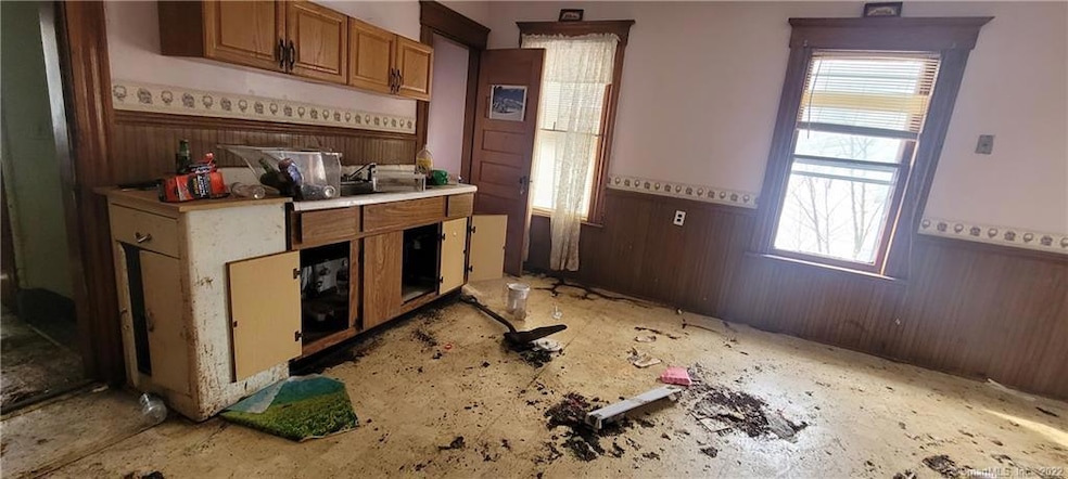 95 Elmwood Avenue Edge, Bridgeport, CT 06605 - photo 1