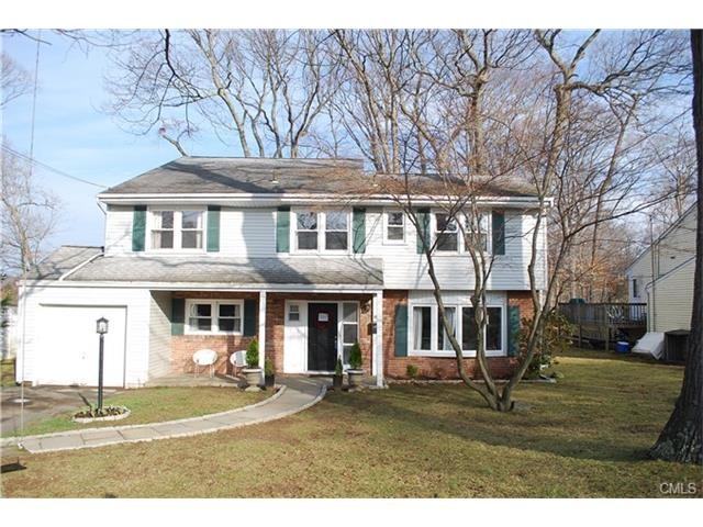 48 Bel Aire Dr, Stamford, CT 06905 - photo 1