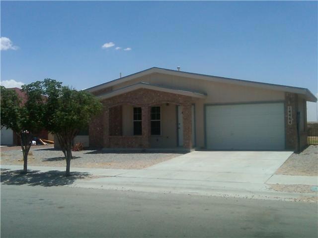 14464 Bryce Dr, Horizon City, TX 79928 - photo 1