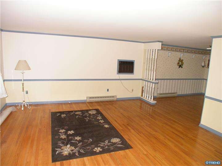 949 Woods Rd, Bear, DE 19701 - photo 1