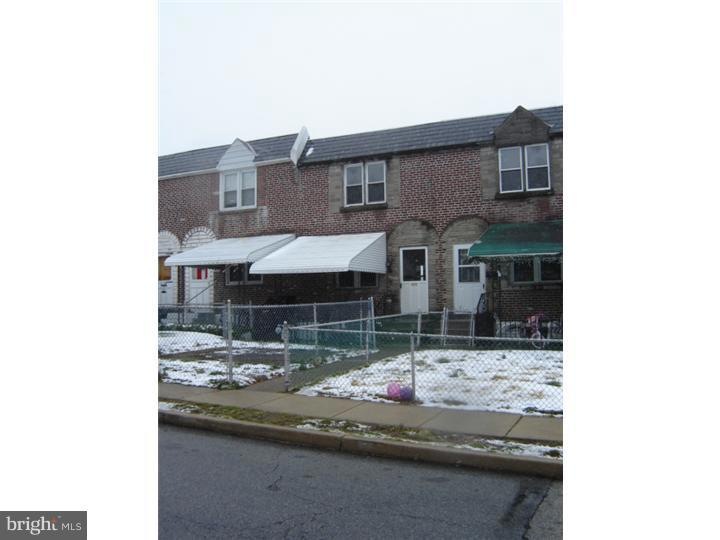 482 Westmont Dr, Darby, PA 19023 - photo 1