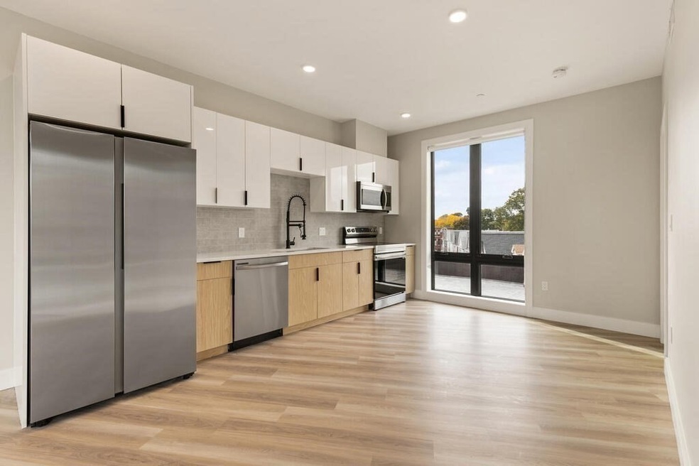 1700 Dorchester Ave unit 404, Boston, MA 02122 - photo 1