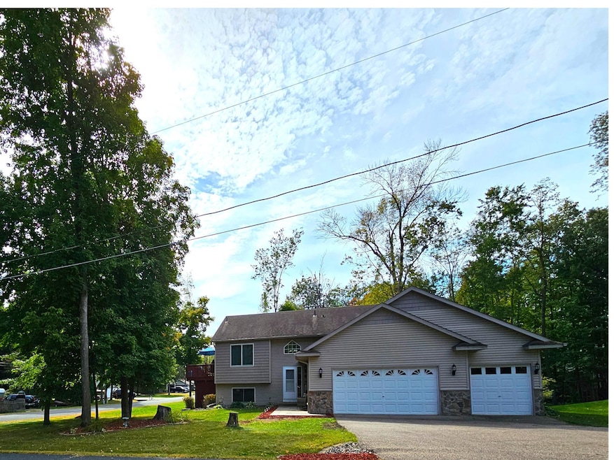 Sold $325,000 • Co-Listing Agent