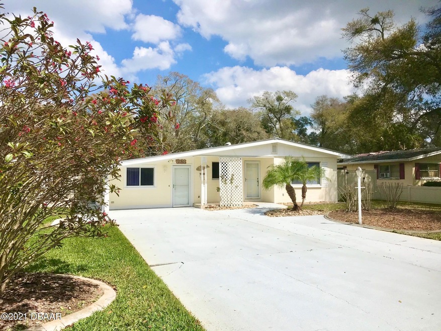 601 McINTOSH ROAD