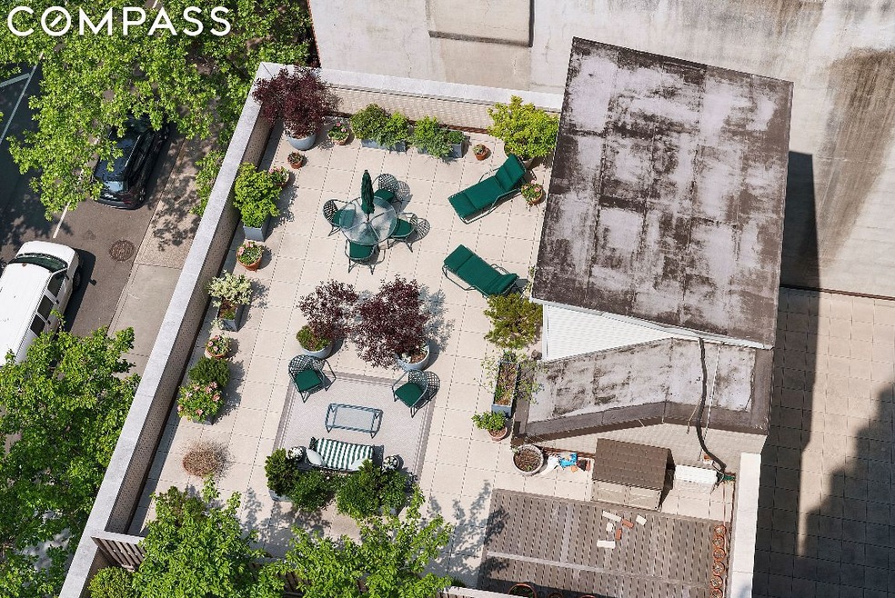 Sold $3,750,000 • Co-Listing Agent