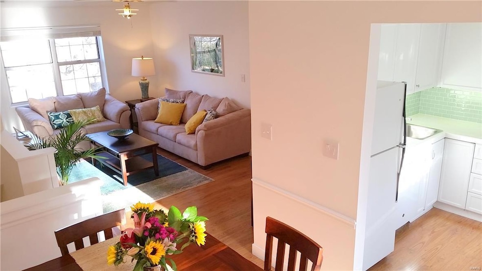 Bright, clean and freshly painted with neutral col