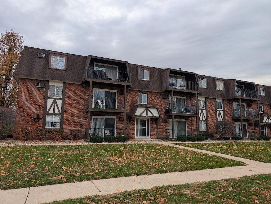 5723 129th St unit 7F, Crestwood, IL 60418 - photo 1