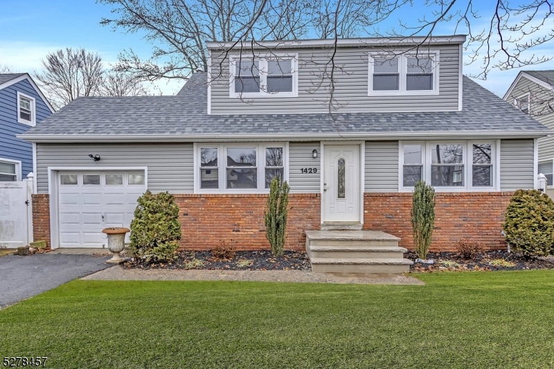 1429 Edwin Place unit 31, Plainfield, NJ 07062 - photo 1