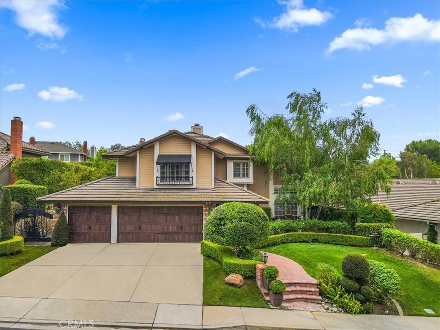 Sold $1,325,000 • Co-Listing Agent