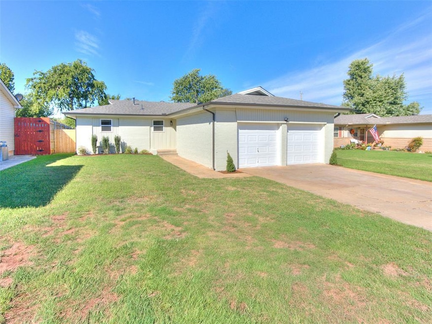 1710 Ronald St, Yukon, OK 73099 - photo 1