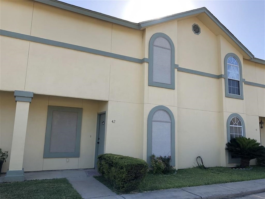 For Rent $1,400/month