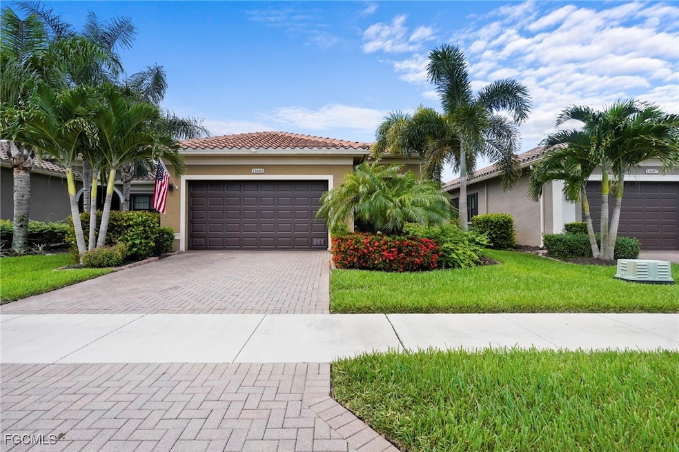 11683 Meadowrun Cir, Fort Myers, FL 33913 - photo 1