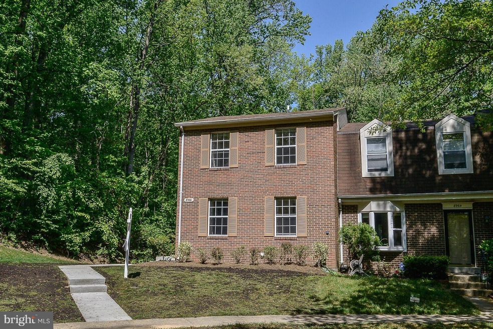 8966 Astongale Ct, Springfield, VA 22152 - photo 1