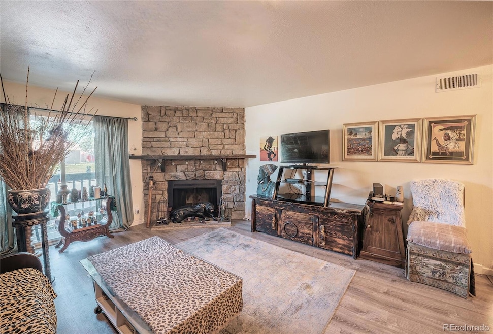 1757 S Pitkin St unit A, Aurora, CO 80017 - photo 1