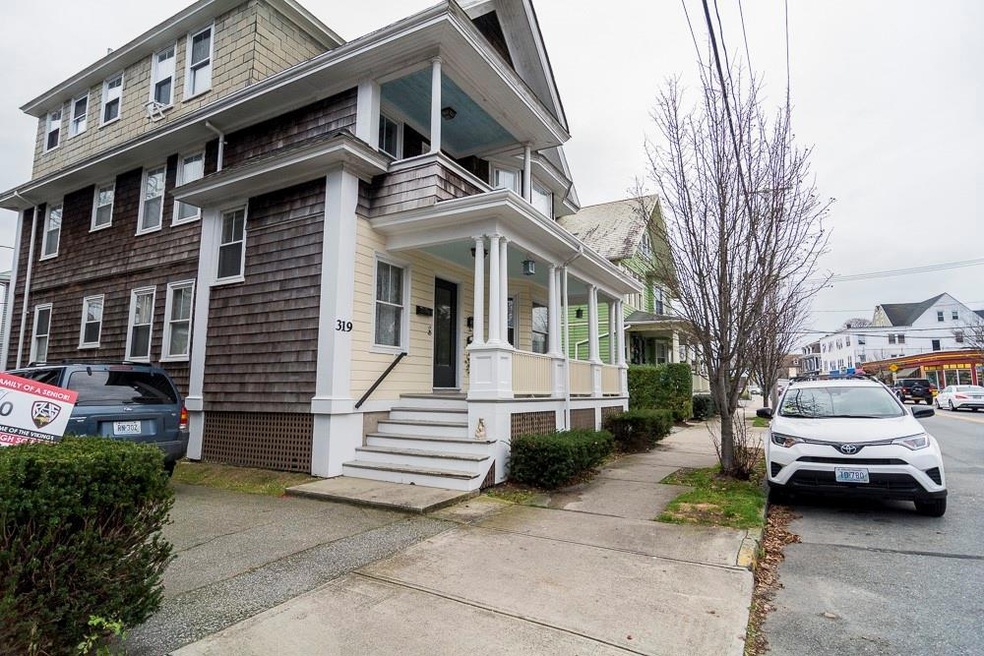 319 Broadway unit 2, Newport, RI 02840 - photo 1