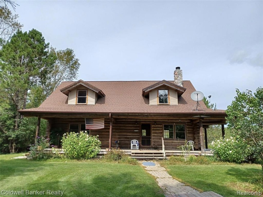 Full Log home on a walk out basement