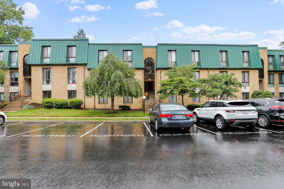 1002 102 Brinker Dr unit 102, Hagerstown, MD 21740 - photo 1