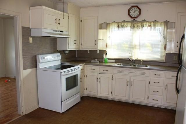 Kitchen (pic1)