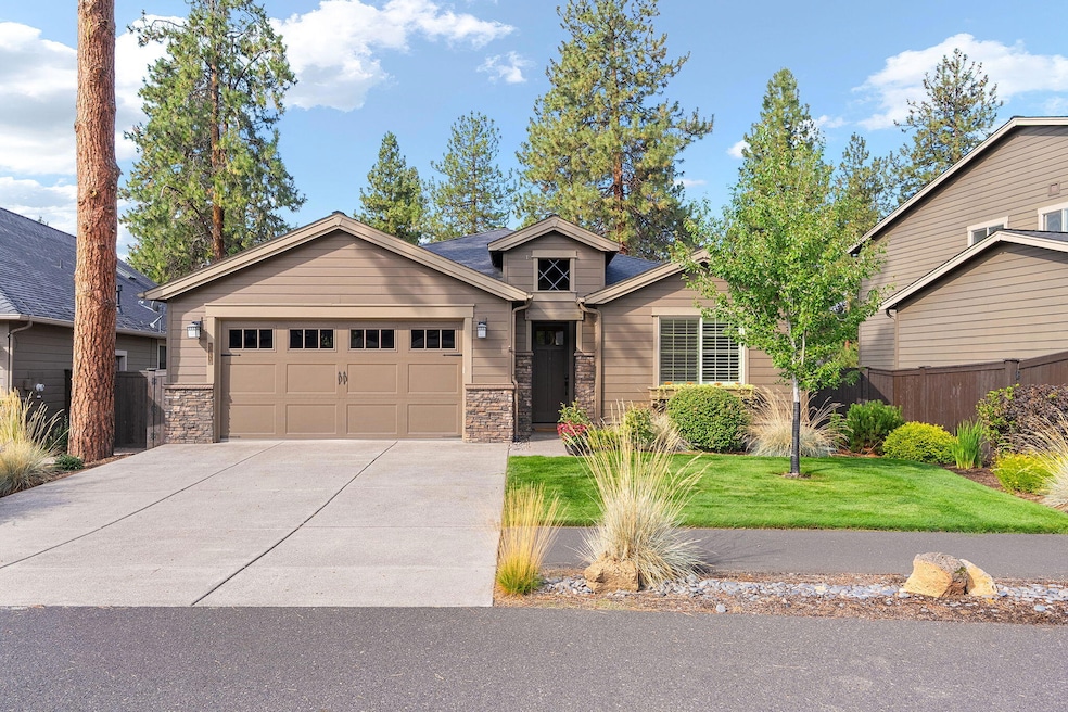 1-web-or-mls-_DSC9563