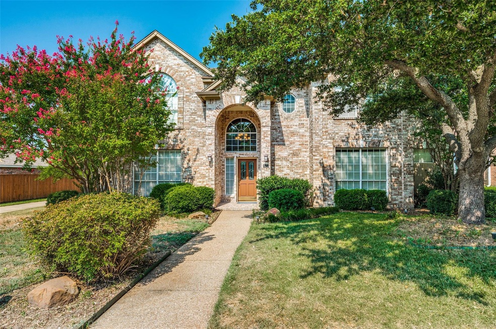 Established neighborhood in West Plano schools, wi