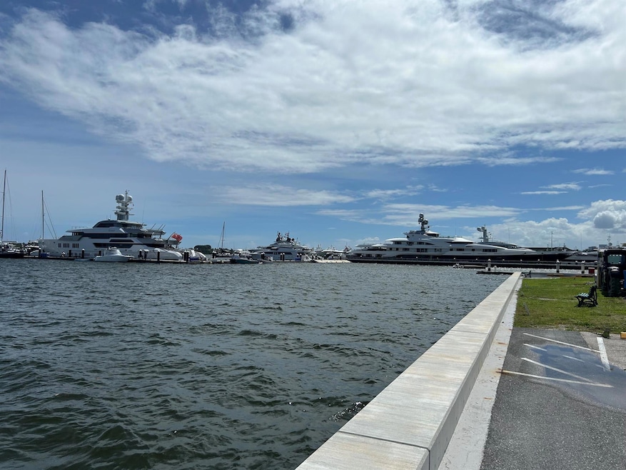 4500 N Flagler Dr unit A3, West Palm Beach, FL 33407 - photo 1