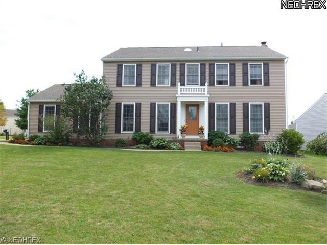Well maintained 4 bedroom, 3.5 bath home in great 