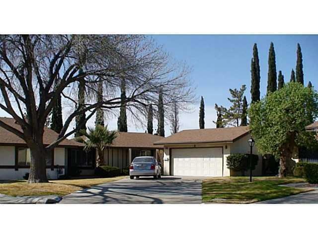 10606 Park View Cir, El Paso, TX 79935 - photo 1