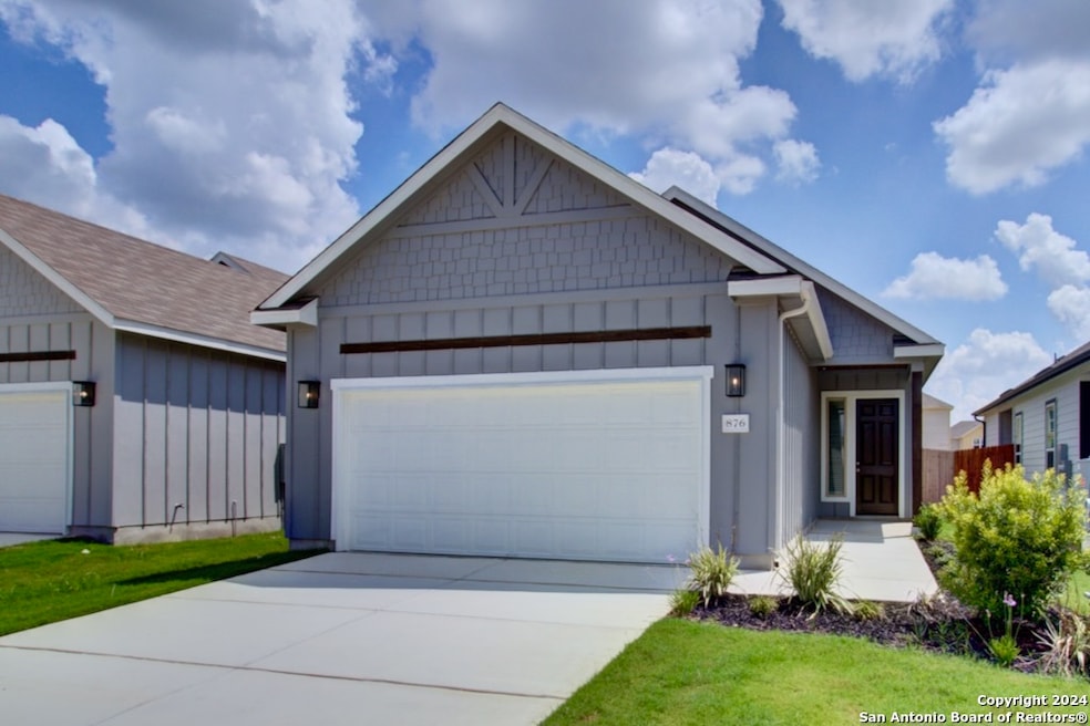 876 Casetta Trail, New Braunfels, TX 78130 - photo 1
