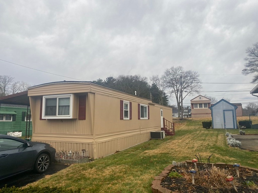 39 Holly Rd, Taunton, MA 02780 - photo 1