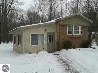 987 S Patricia Rd, Au Gres, MI 48703 - photo 1