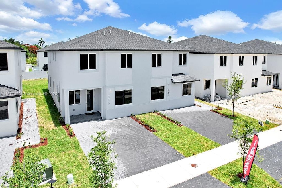 22485 SW 125th Ave unit 16A, Goulds, FL 33170 - photo 1