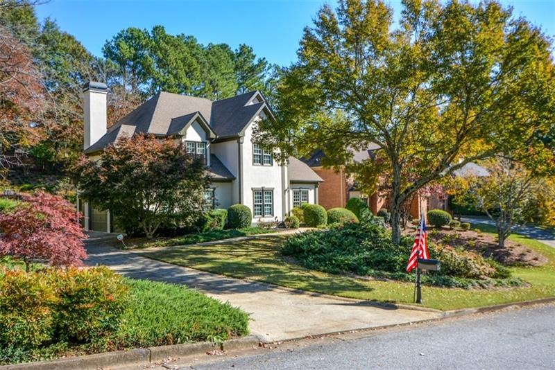 Professionally landscaped lot, quiet cul de sac street and just a few doors down from the subdivision's active swim/tennis!