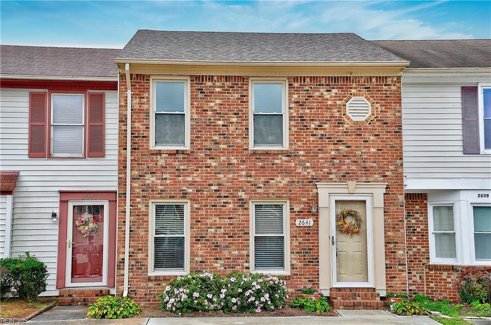 Brick Front townhome on culdesac