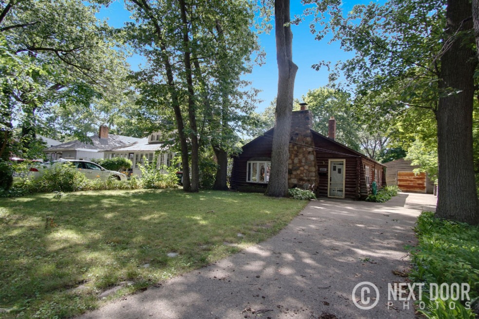 1844 Cedar front