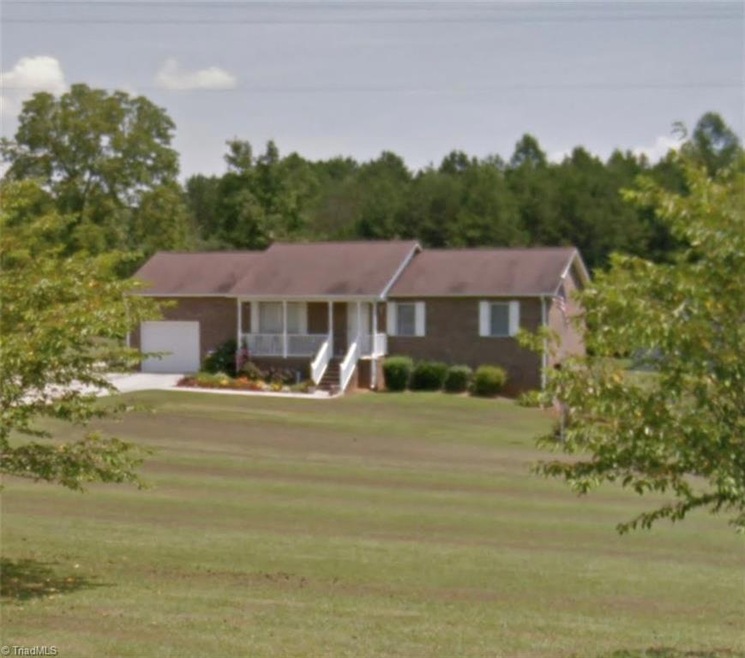 691 Sawyersville Rd, Asheboro, NC 27205 - photo 1