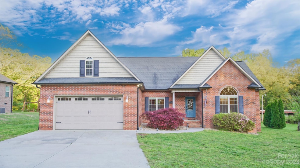 241 Low Bridge Rd, Iron Station, NC 28080 - photo 1