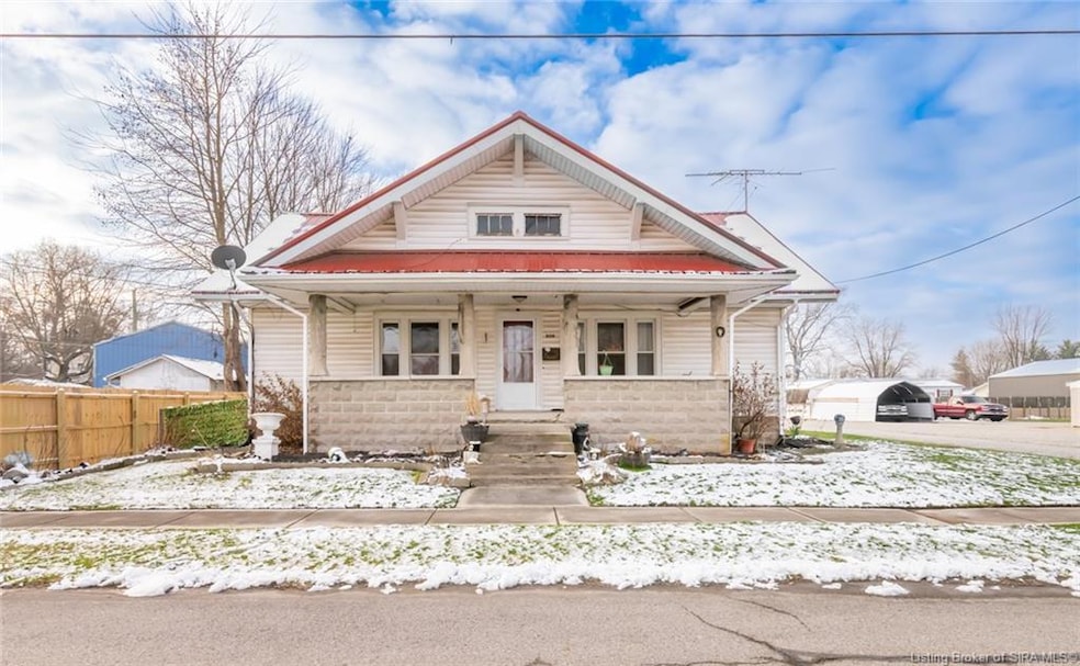 305 Moore St, Crothersville, IN 47229 - photo 1