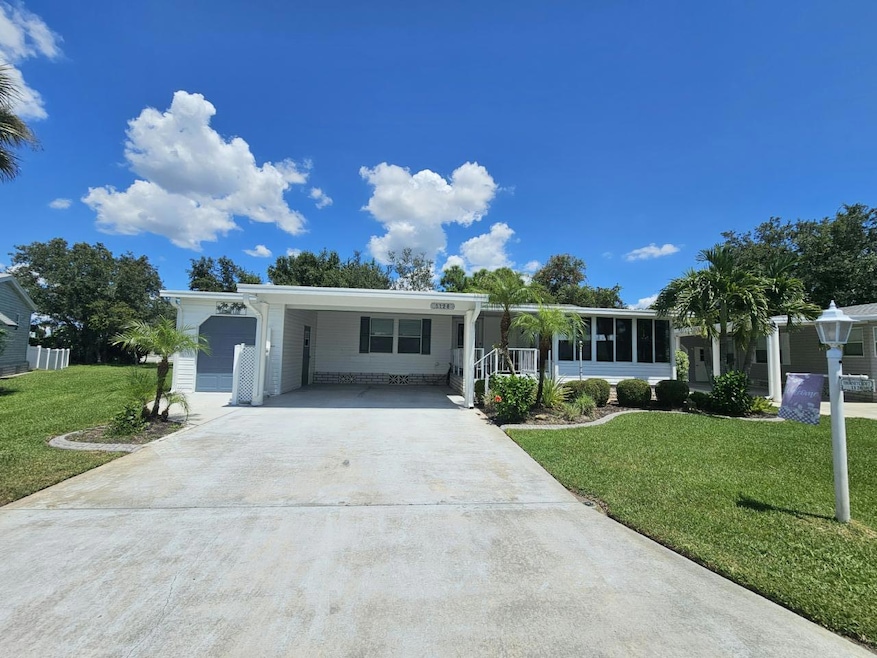 1126 Shadow Ridge Dr, Sebring, FL 33872 - photo 1