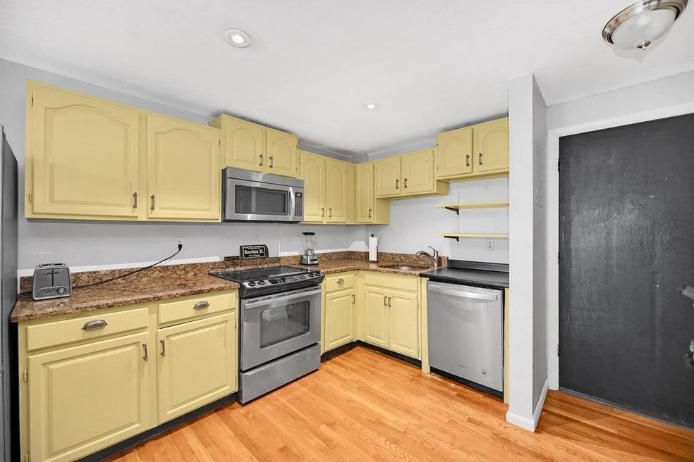 10 Coffey St unit 17, Dorchester, MA 02122 - photo 1