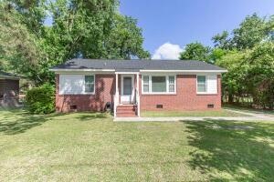 For Rent $1,600/month • Co-Listing Agent