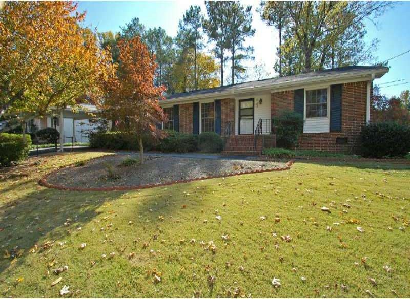 Exterior Front. 2109 Desmond Drive is located in C