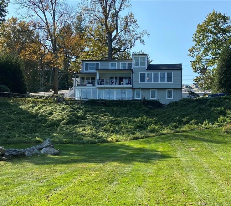 127 Lambert Rd, New Canaan, CT 06840 - photo 1